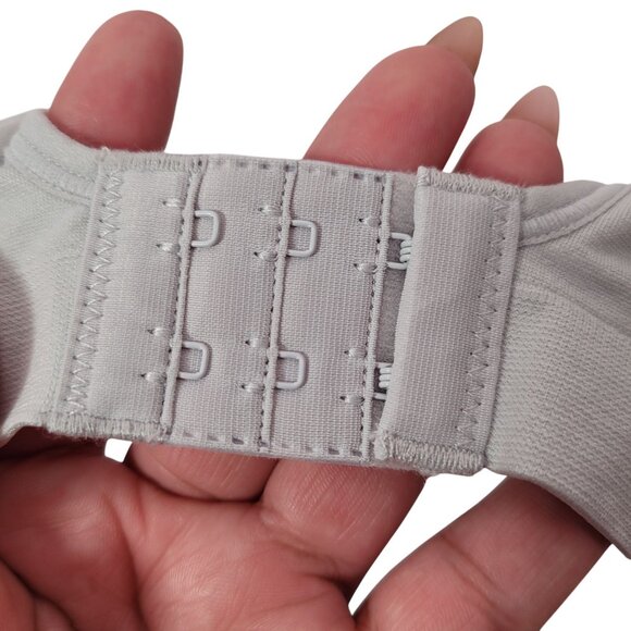 Carole Hochman Seamless Wire-Free Molded Cups Comfort Bra 2-Pack Small - Picture 4 of 14